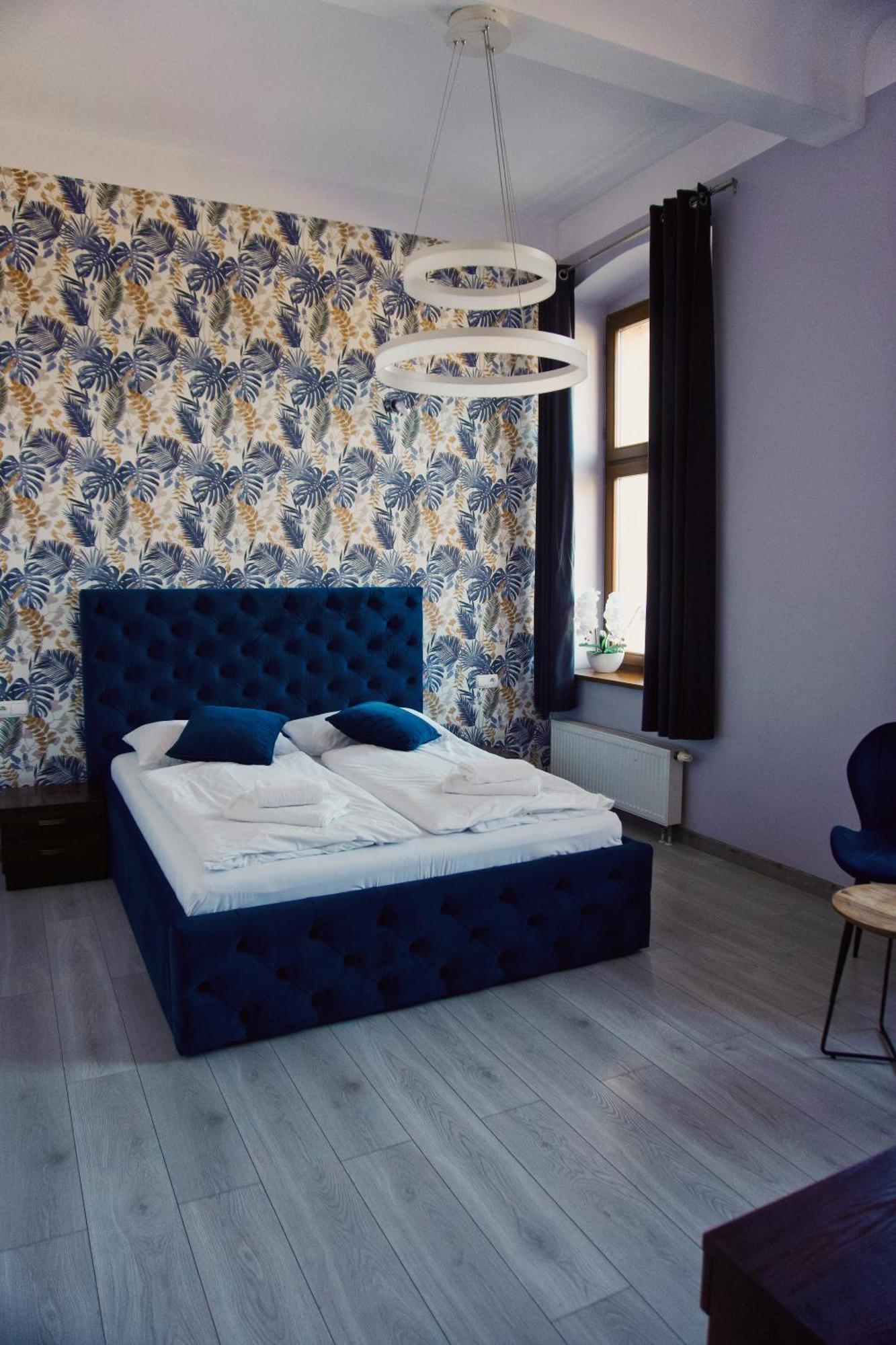 Legnicki Browar Ksiazecy Hotel I Restauracja Legnica Buitenkant foto